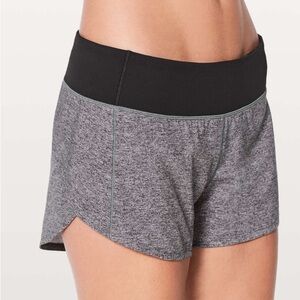 Lululemon Speed Up Short *Long 4"
in Heather Lux Multi Black / Black